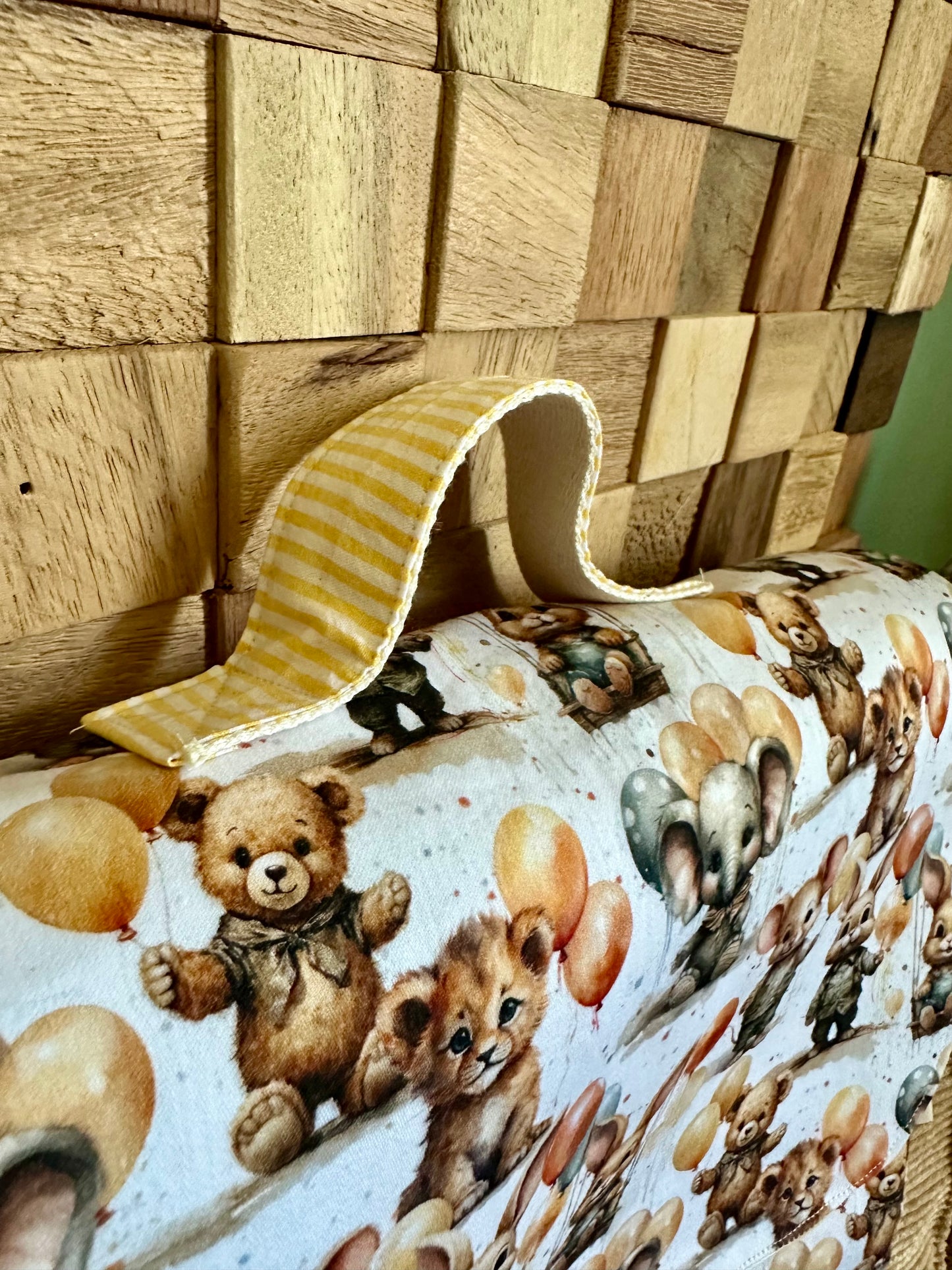 Cartable maternelle vintage GIOJO Animaux ballon Jaune et Moutarde â PiĂšce unique fait main (3-5 ans)