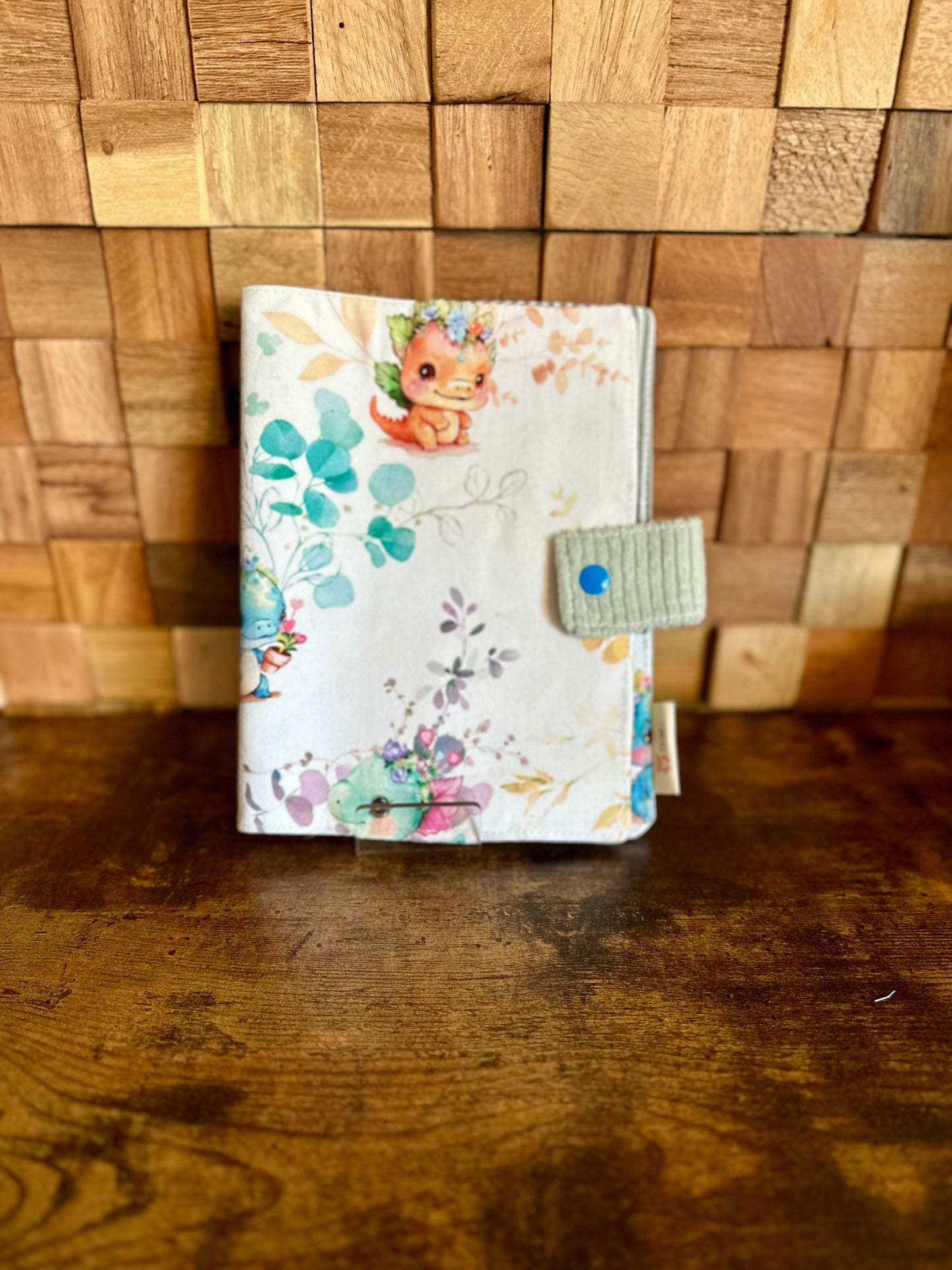 Protège carnet de santé Little dragon