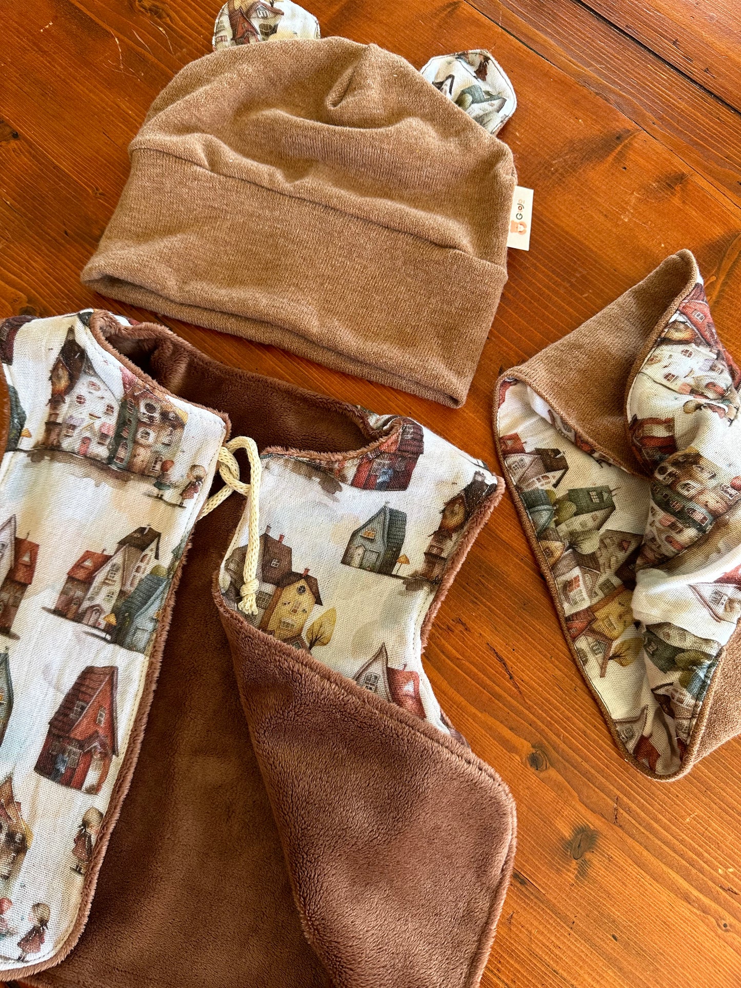 Beanie & Snood Village