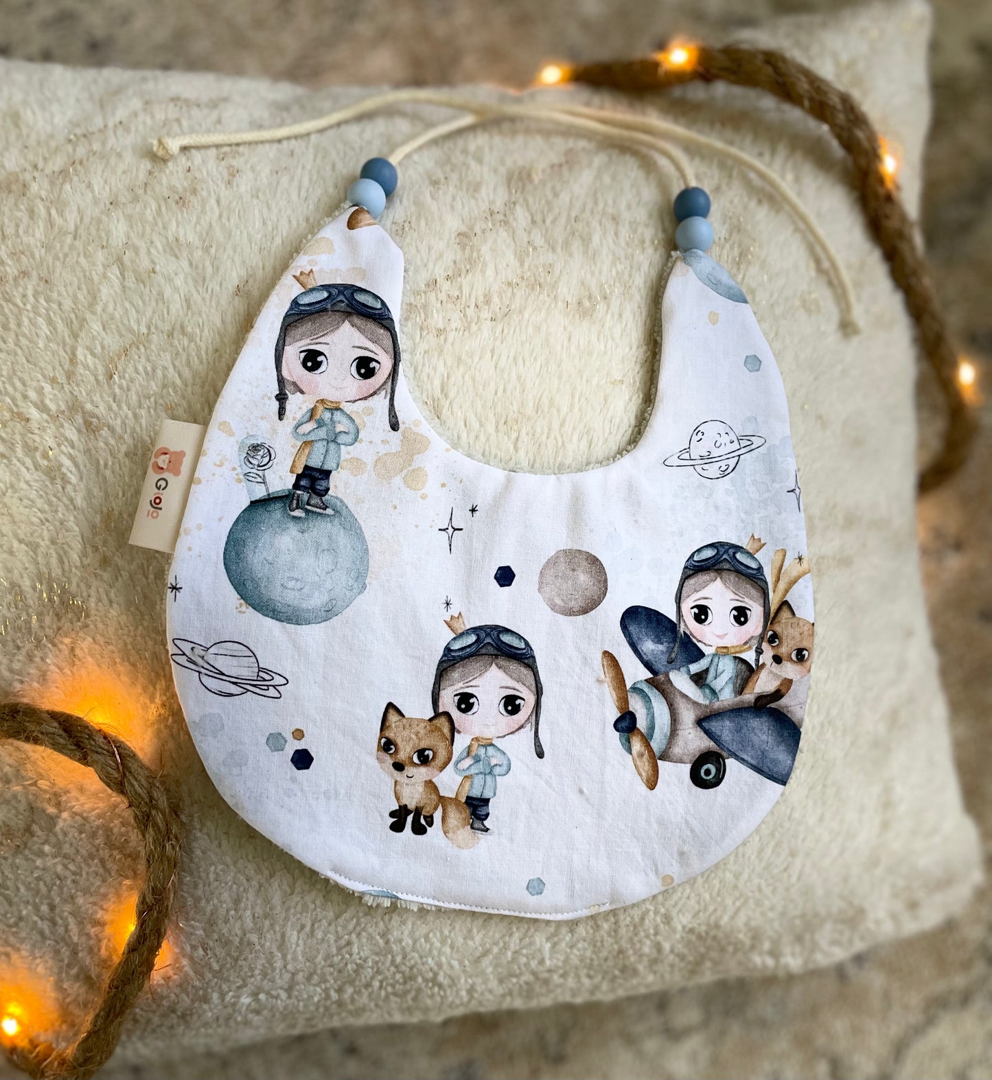 Blue drawstring bib