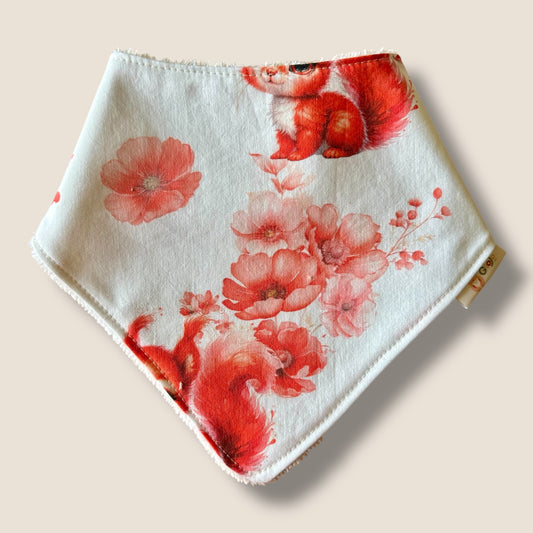 Bavoir bandana réversible écureuil rouge  – Pratique, stylé et évolutif